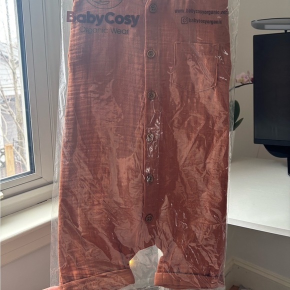 100% Organic Cotton Sleveless Romper - Picture 4 of 14